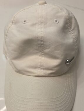 Nike Unisex White Baseball Cap with Silver Swoosh